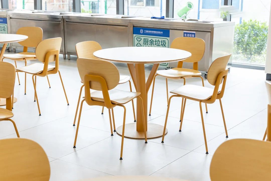 廣東肇慶航空職業學院